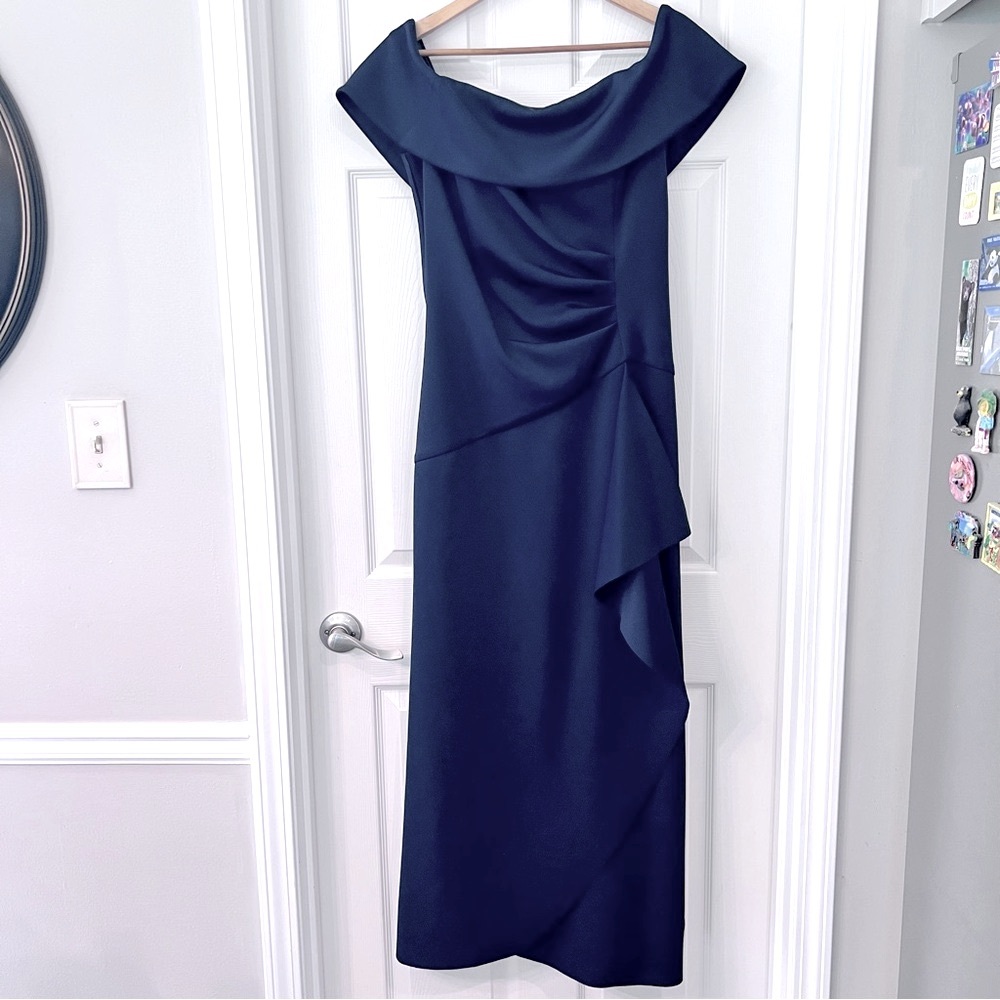 Xscape Formal Floor Length Navy Dress Size 16